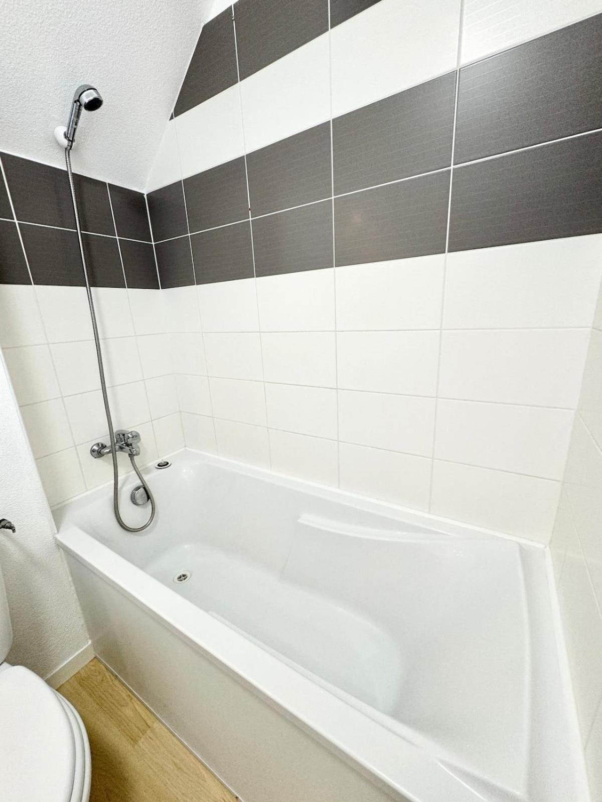 Maisonnette Tout Confort - Golf - Piscine Queven Bagian luar foto